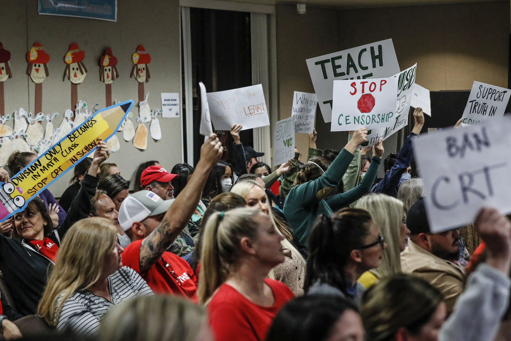 US-NEWS-CALIF-DISTRICT-RACETHEORY-1-LA